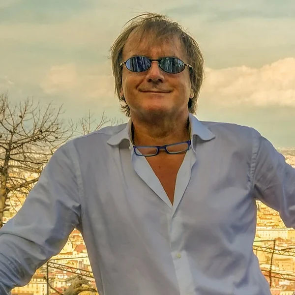 Salvo De Luca, founder and CEO of Dialogicom